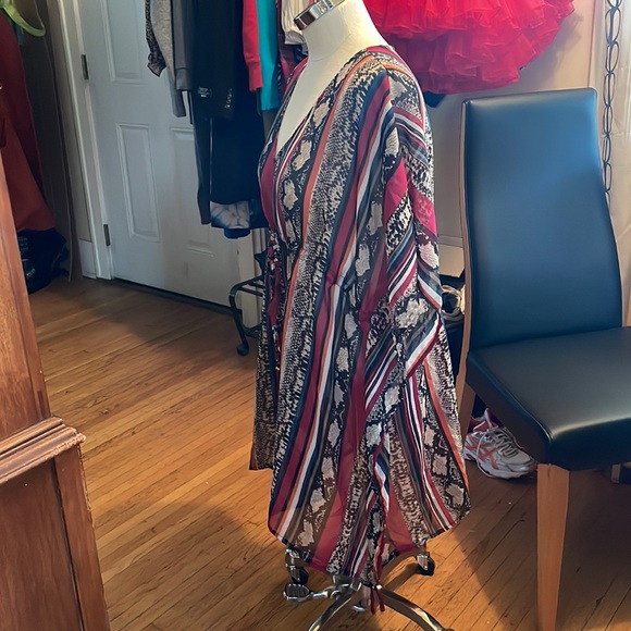 Animal print striped cover up - Picture 4 of 7